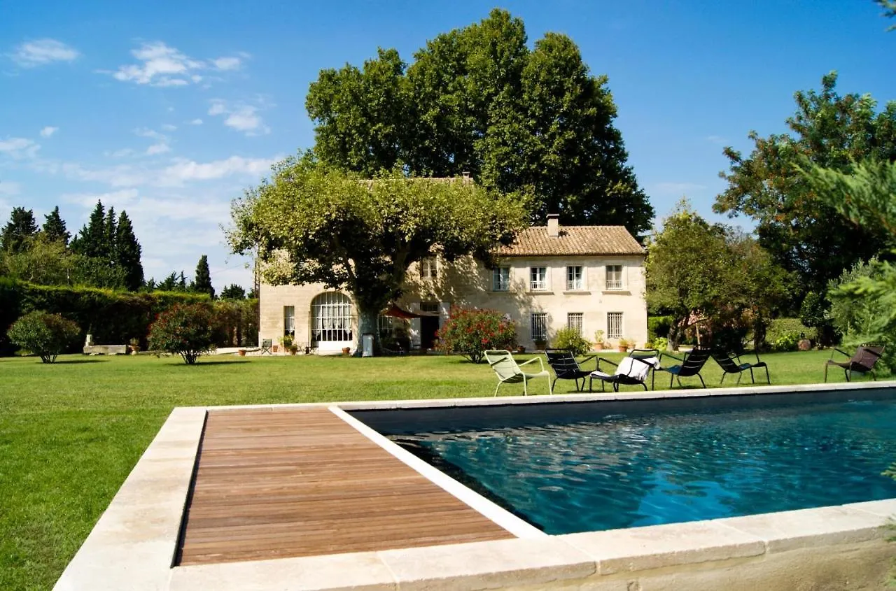 La Ferme De Gigognan Bed and Breakfast Avignon