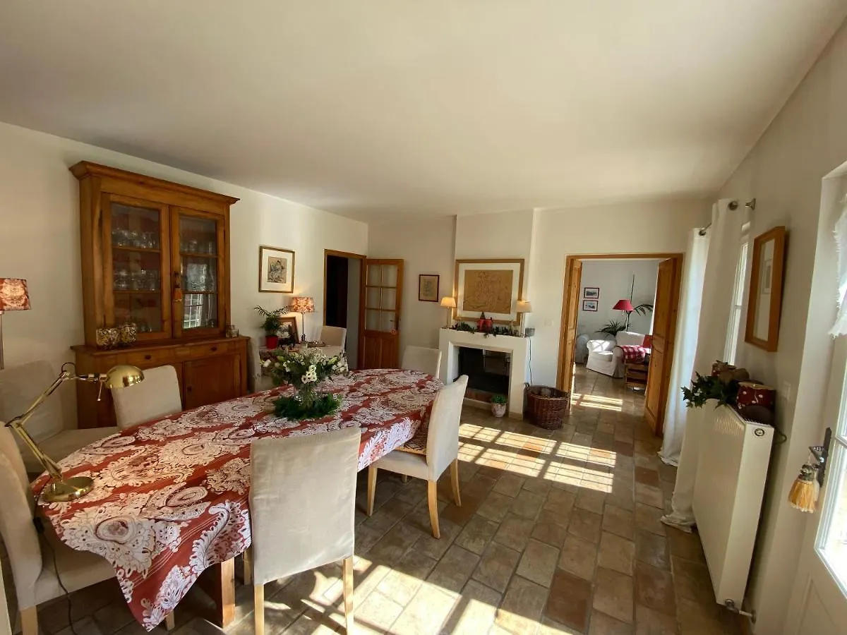 La Ferme De Gigognan Bed and Breakfast Avignon Bed & Breakfast