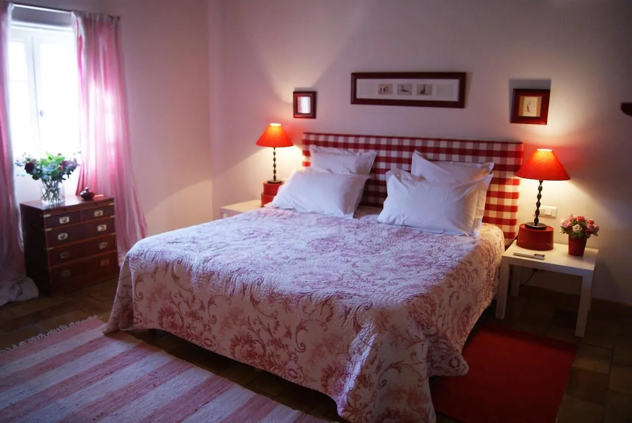 La Ferme De Gigognan Bed and Breakfast Avignon Bed & Breakfast