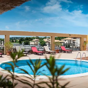 Hotel Grand